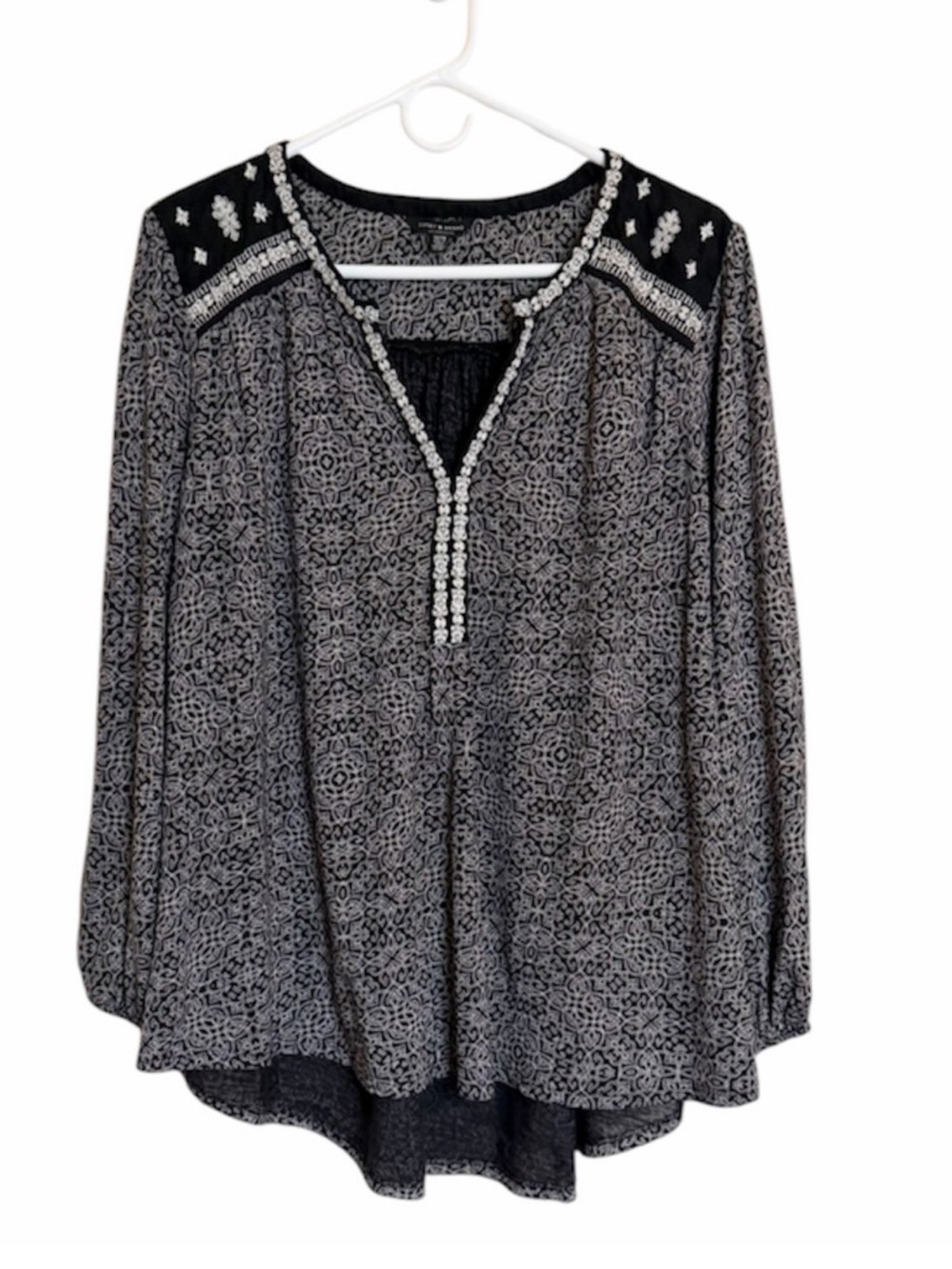 Lucky Brand Black & White Embroidered Long-Sleeve Blouse. Size 1X
